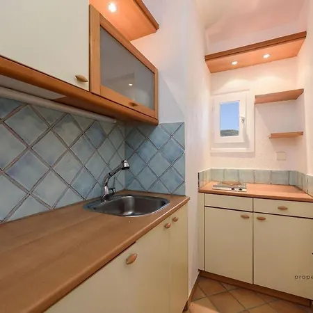 Lejlighed 6br With Private Pool, 4 Baths & Garden -padma