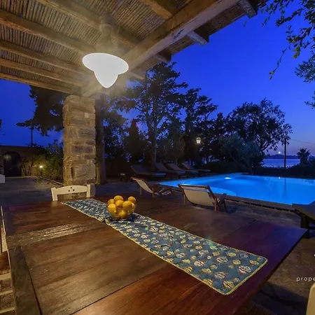 6br With Private Pool, 4 Baths & Garden -padma Apartment *