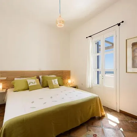 Apartment 6br With Private Pool, 4 Baths & Garden -padma Angairia