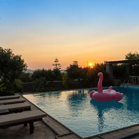 6br With Private Pool, 4 Baths & Garden -padma Angairia